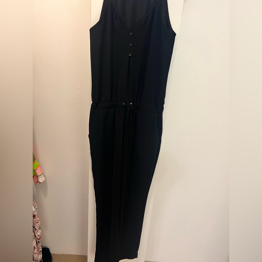 Elegant Black Sleeveless Jumpsuit